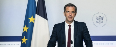 Photo de Olivier Véran en conférence de presse